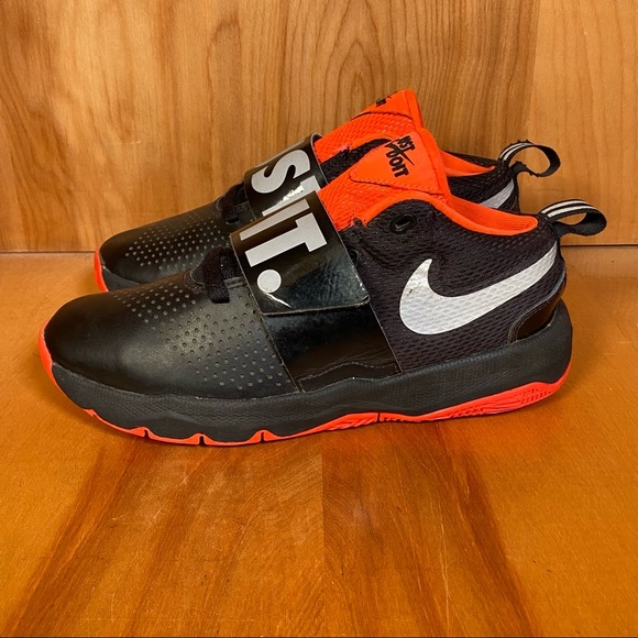 Womens 5.5 Youth 4 Nike Team Hustle D8 JDI Black Reflect Crimson SEF1359 - Picture 3 of 9